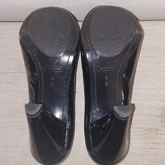 Coach Ladies Kandace Soft Patent Leather Pumps Pre-Loved Size 9 - Picture 9 of 10